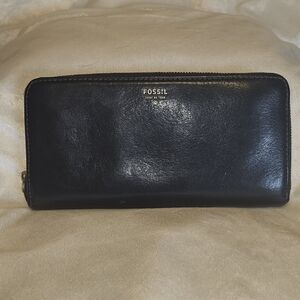 Fossil Black Leather Wallet with Gold Zipper
